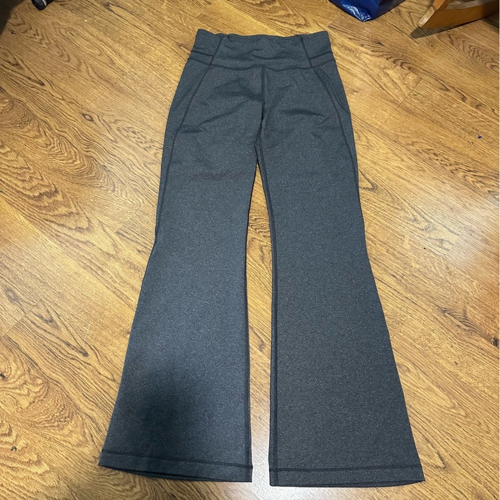 Lululemon Athletica Charcoal wide legs Pants size 10 relaxed
